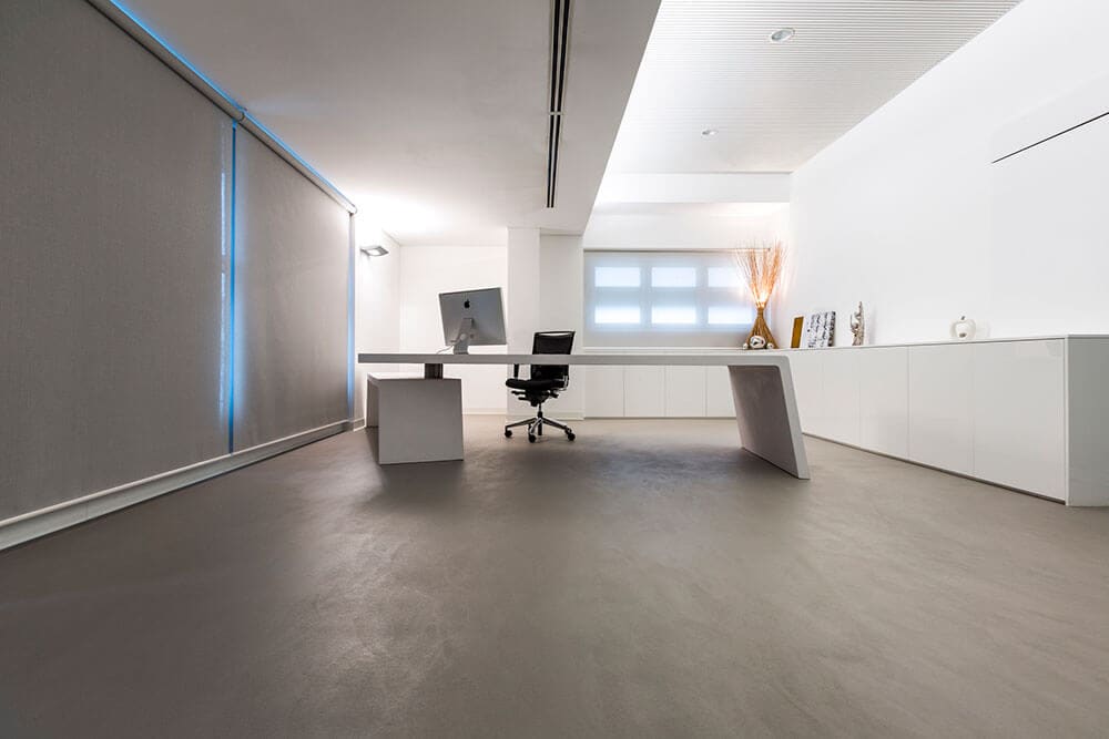 bureau sol en résiine